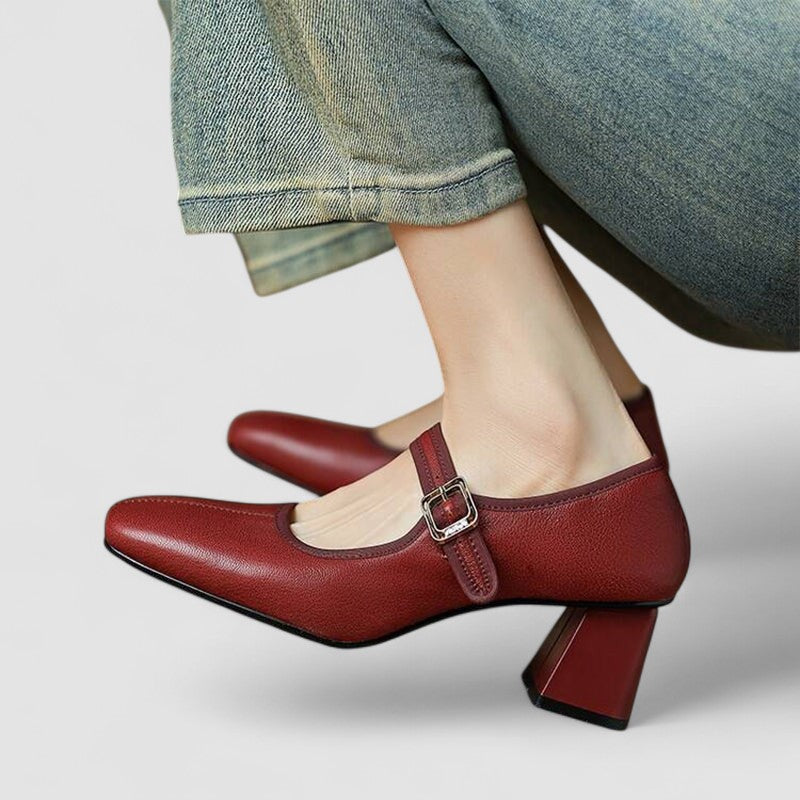 Adelais | Women&