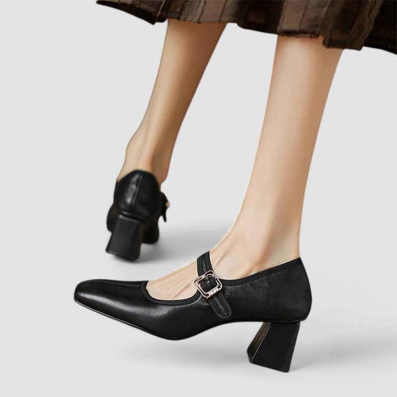 Adelais | Women&