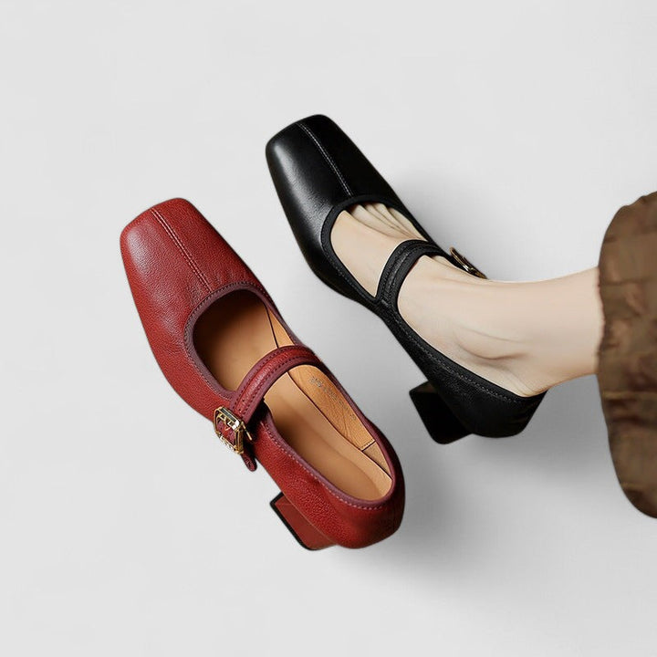 Adelais | Women&