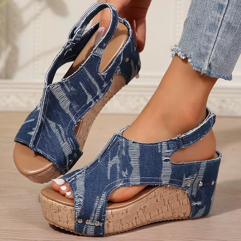 Adrienne | Women&