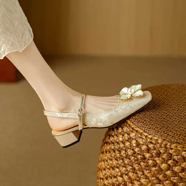 Beatriz | Women&