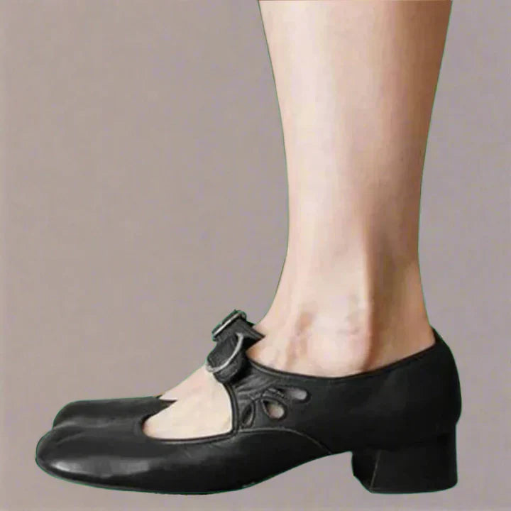 Briony | Women&
