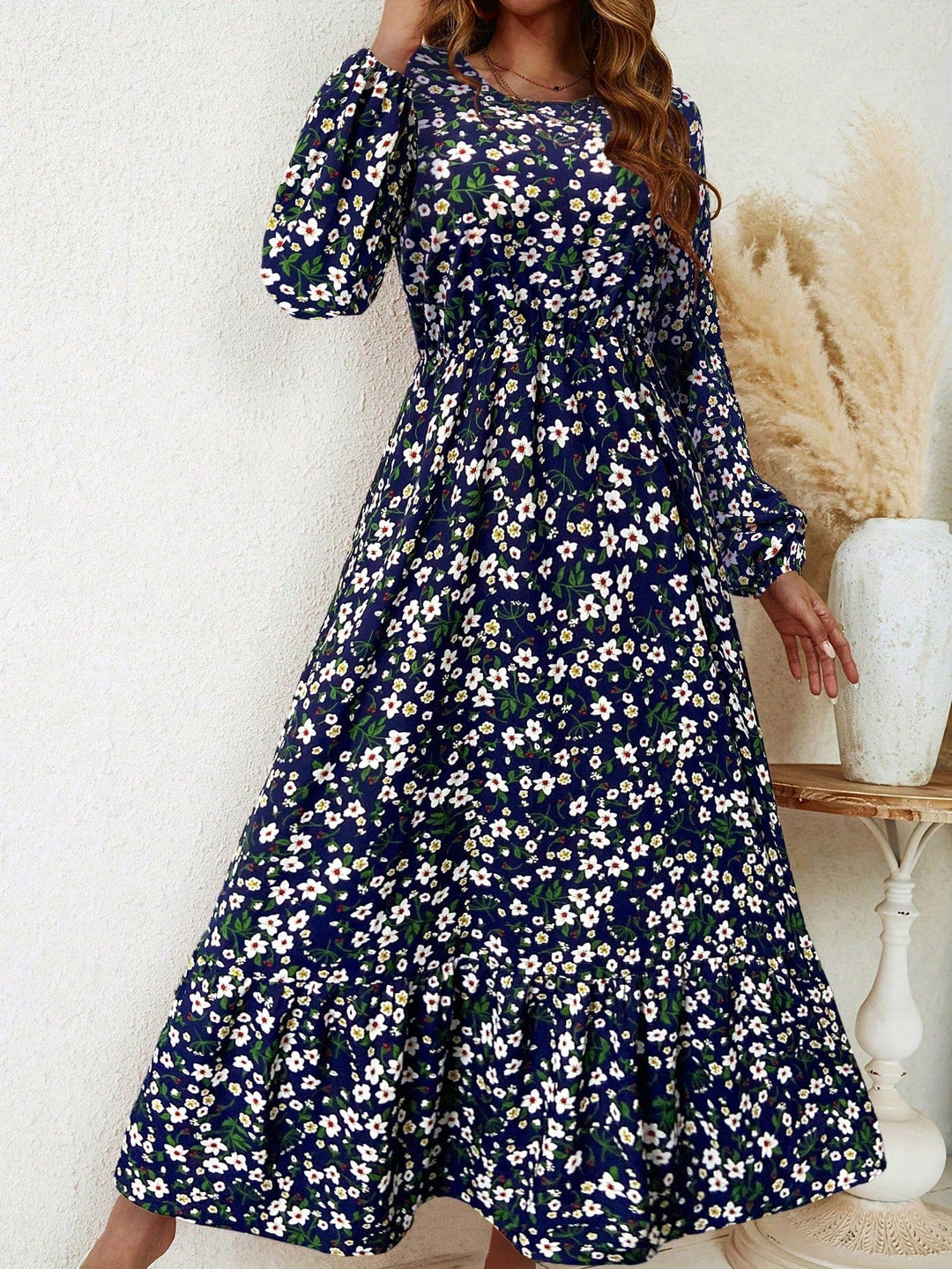 Brynja | Damen Maxikleid mit langen Ärmeln und Blumenmuster - Blumenmuster - Bild 5