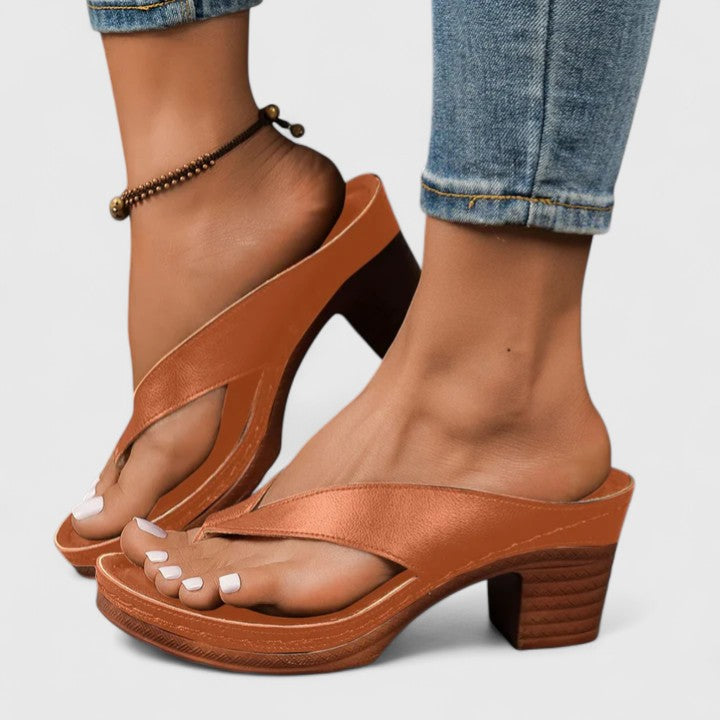 Calista | Women&