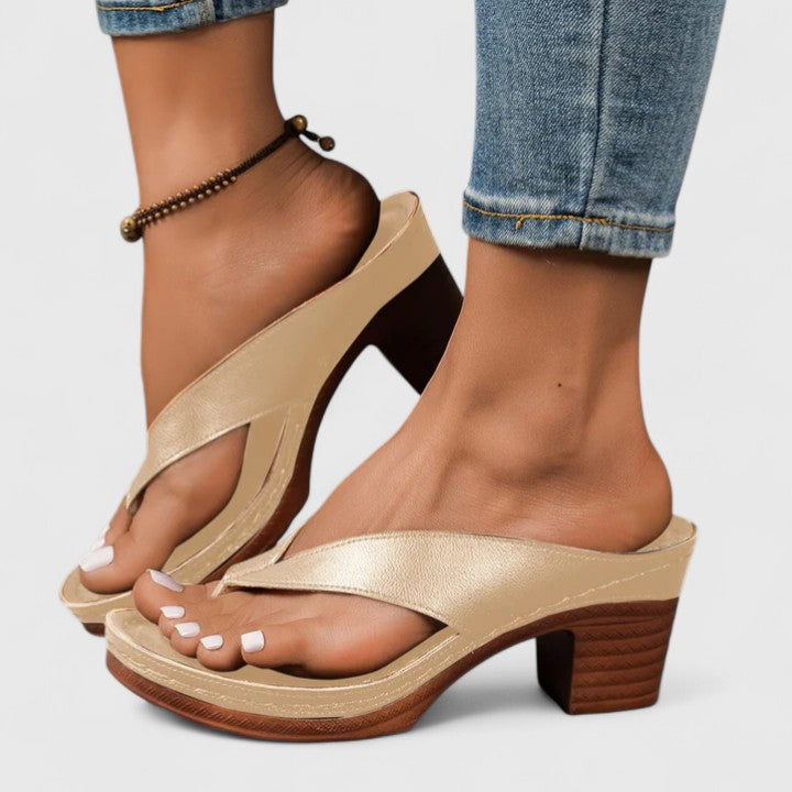 Calista | Women&