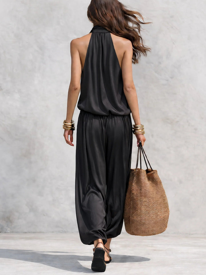Clarissa | Damen-Set mit Wasserfallausschnitt, ärmellos und weitem Bein – Schwarz – Bild 2