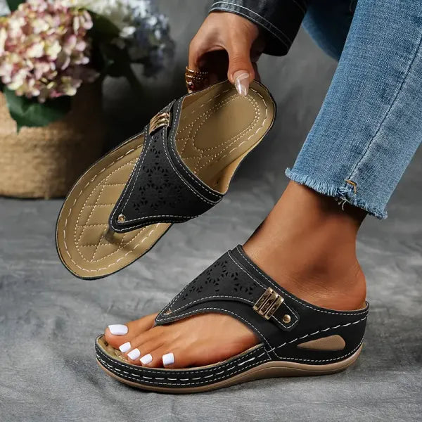 Cressandra | Women's Orthopedic Thong Sandals - Black - Image 1