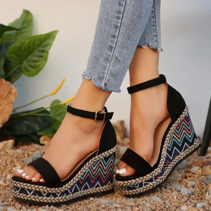 Delphine | Women&