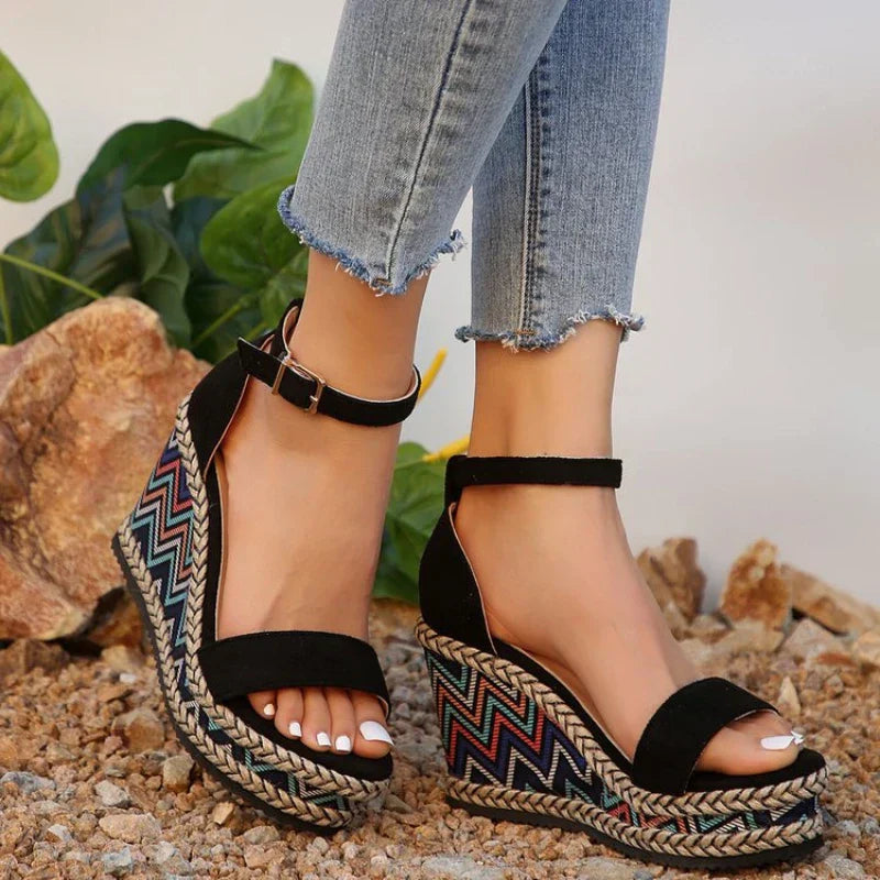 Delphine | Women&