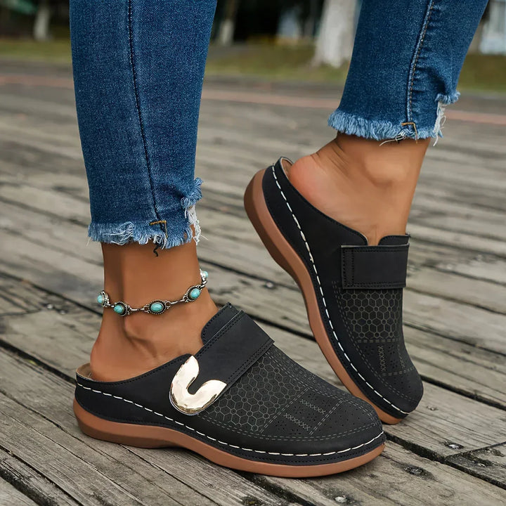 Delphine | Women&
