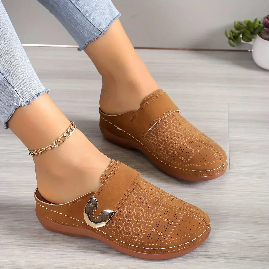 Delphine | Women&