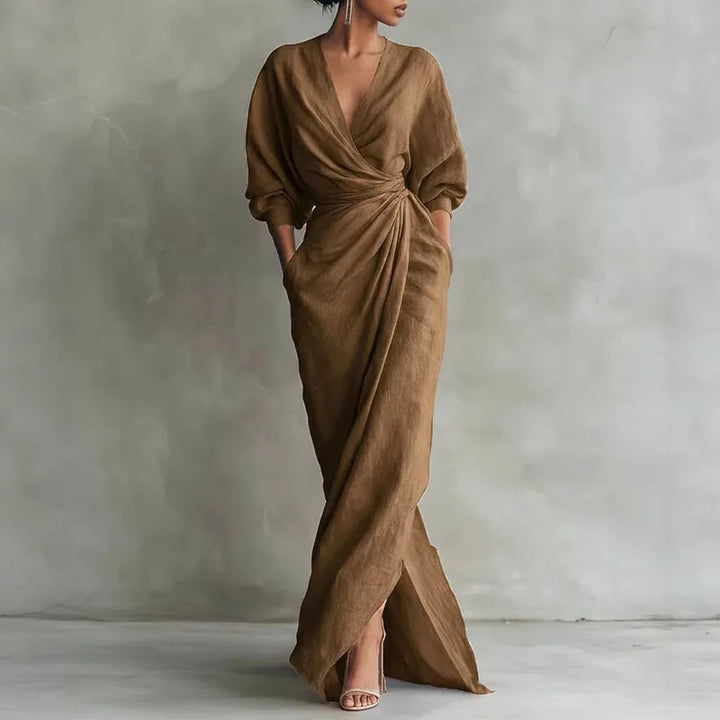 Delphinia | Women&