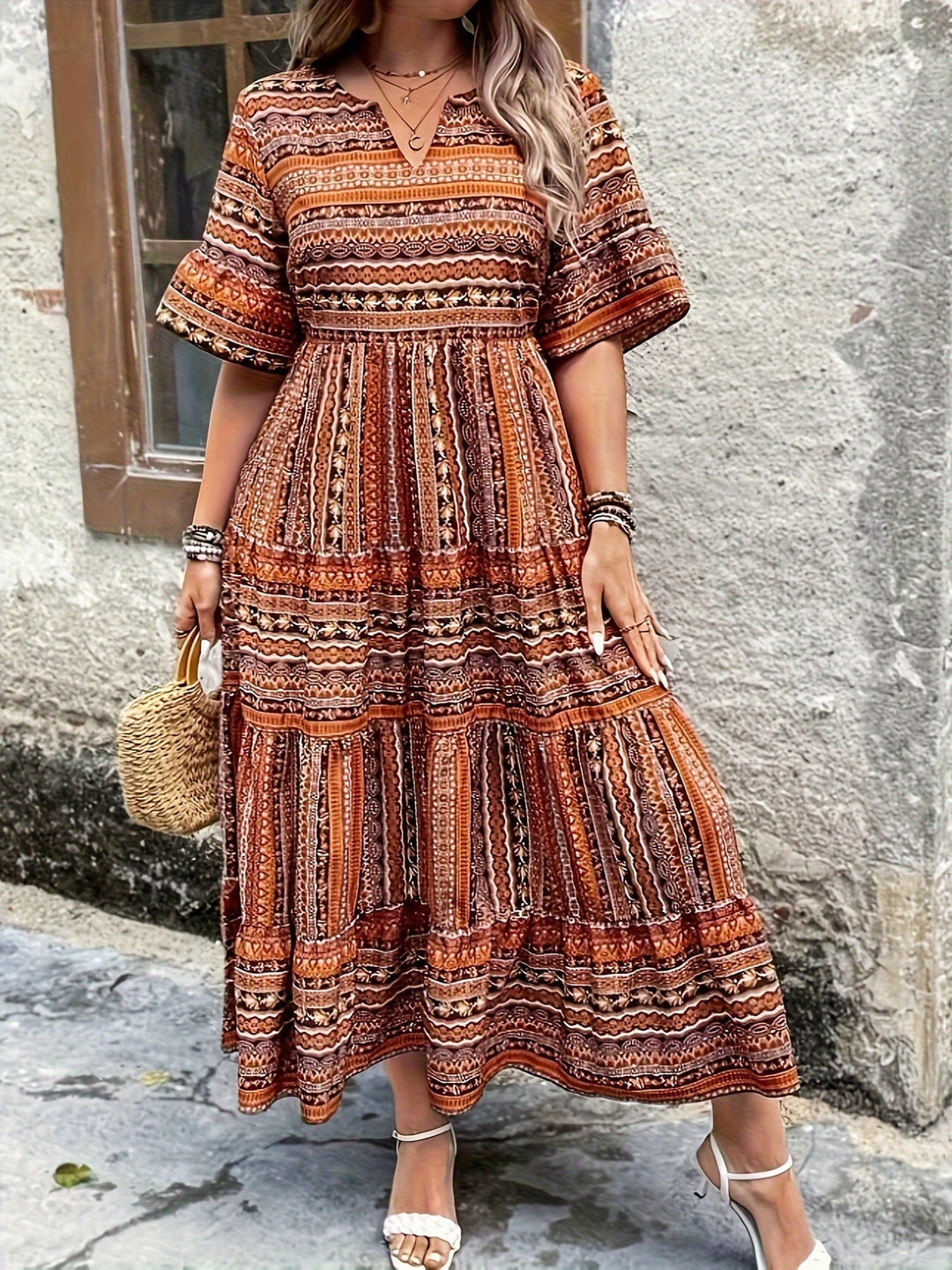 Elysta | Damen Maxikleid mit V-Ausschnitt und Print - Grün - Bild 4