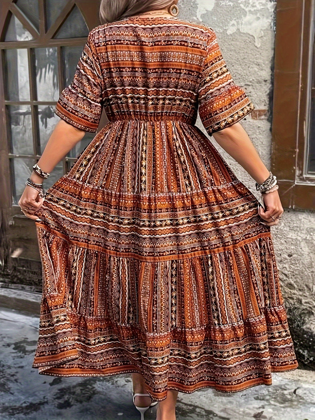 Elysta | Damen Maxikleid mit V-Ausschnitt und Print - Grün - Bild 7