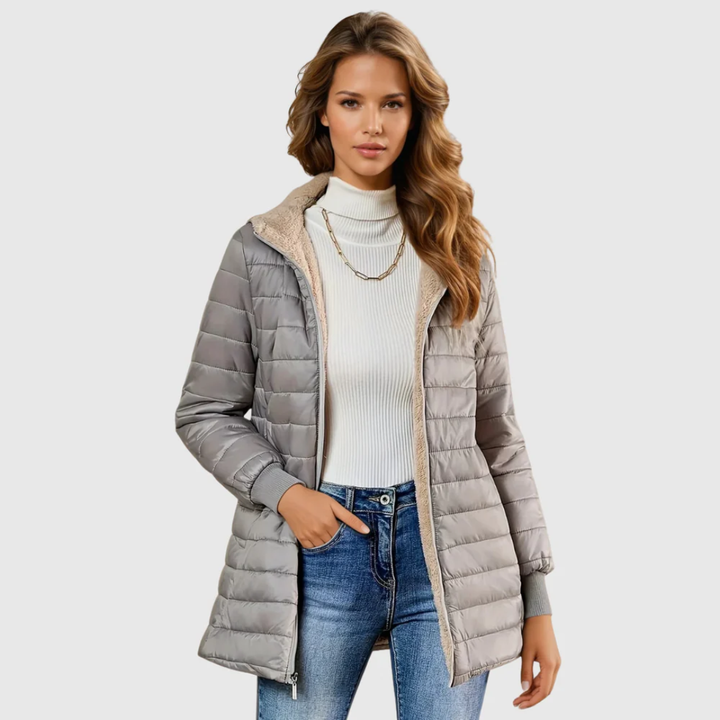 Emilia | Women&