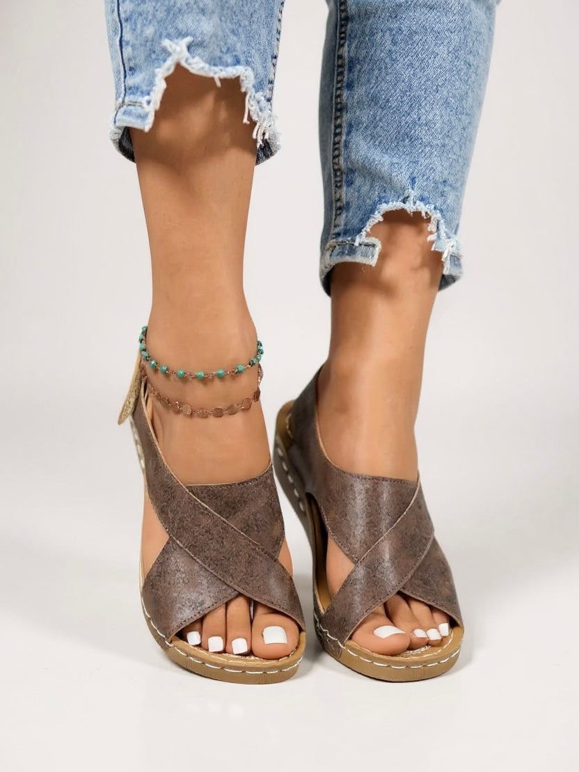 Evangeline | Women&