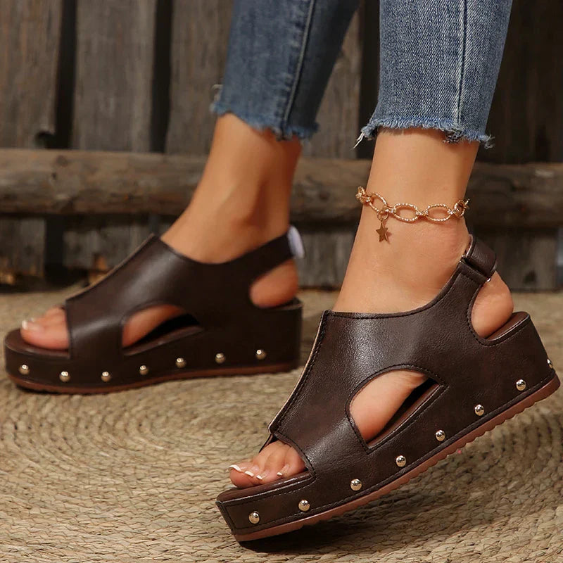 Isabeau | Women&