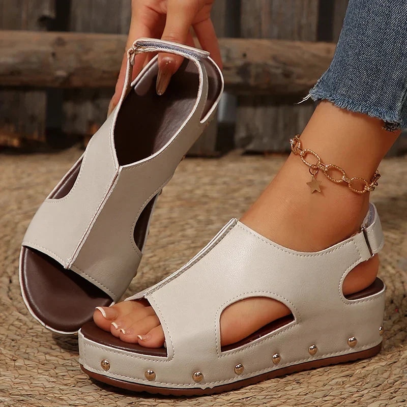 Isabeau | Women&
