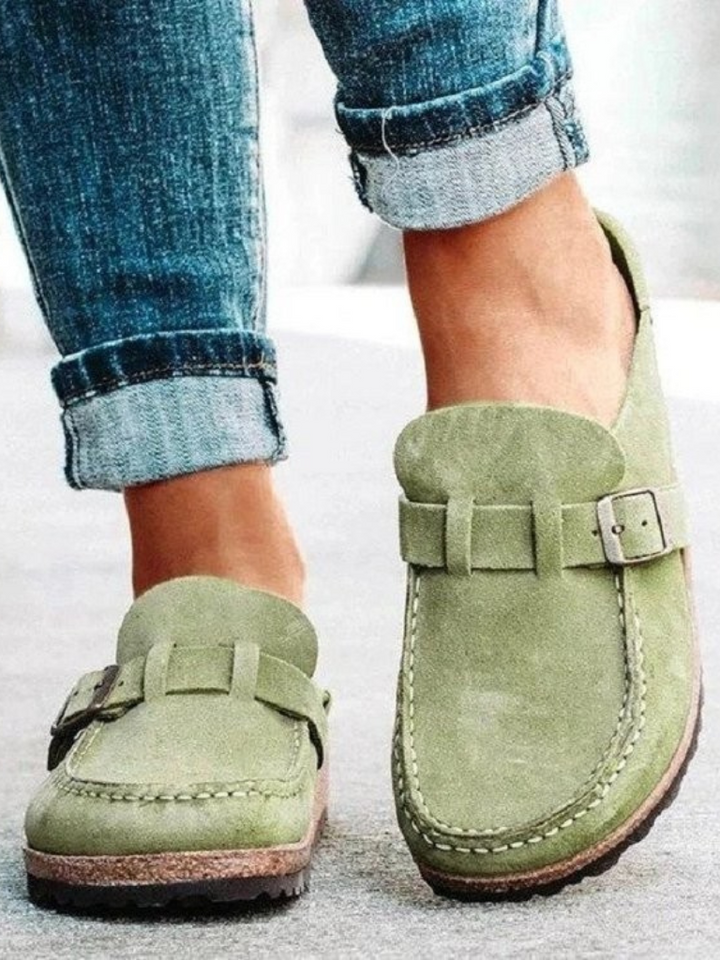 Isabeau | Women&
