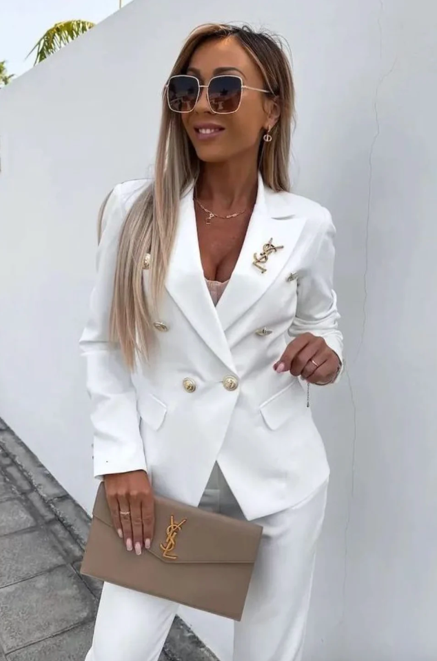 Lysinda | Women&