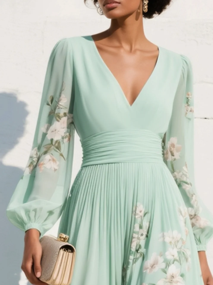 Lysithea | Women&