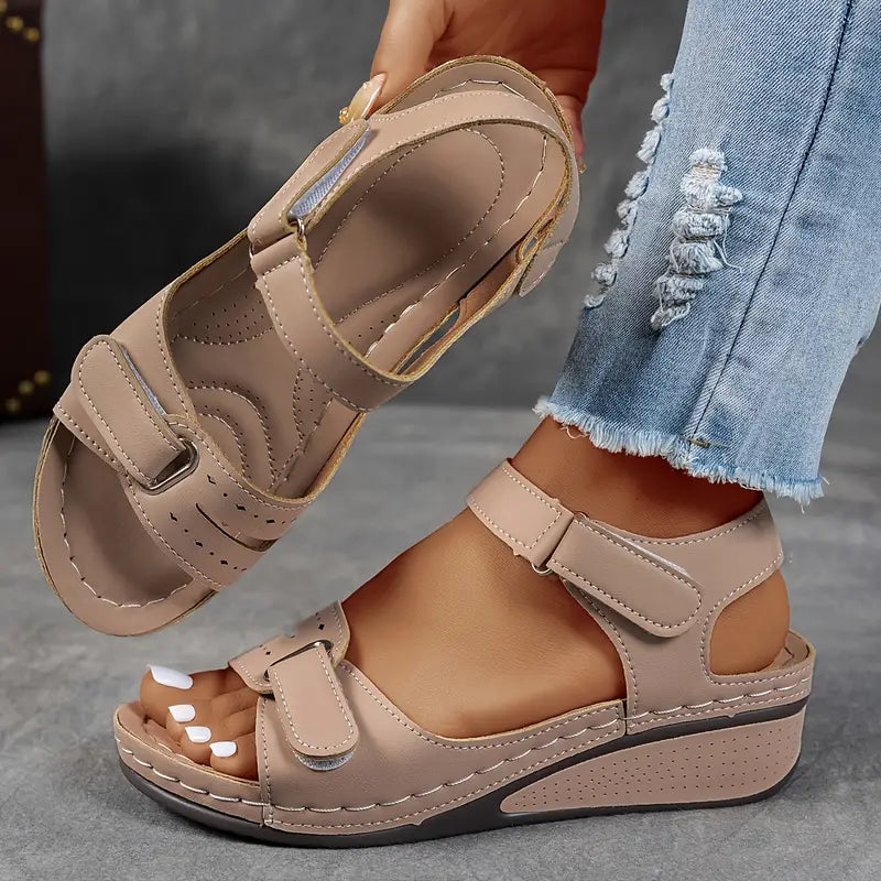Meredith | Women&
