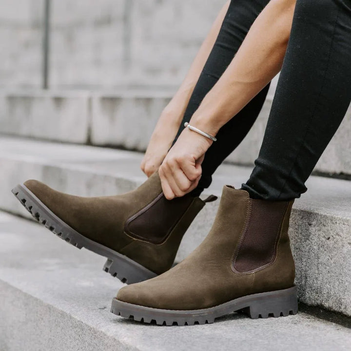 Niamh | Women&
