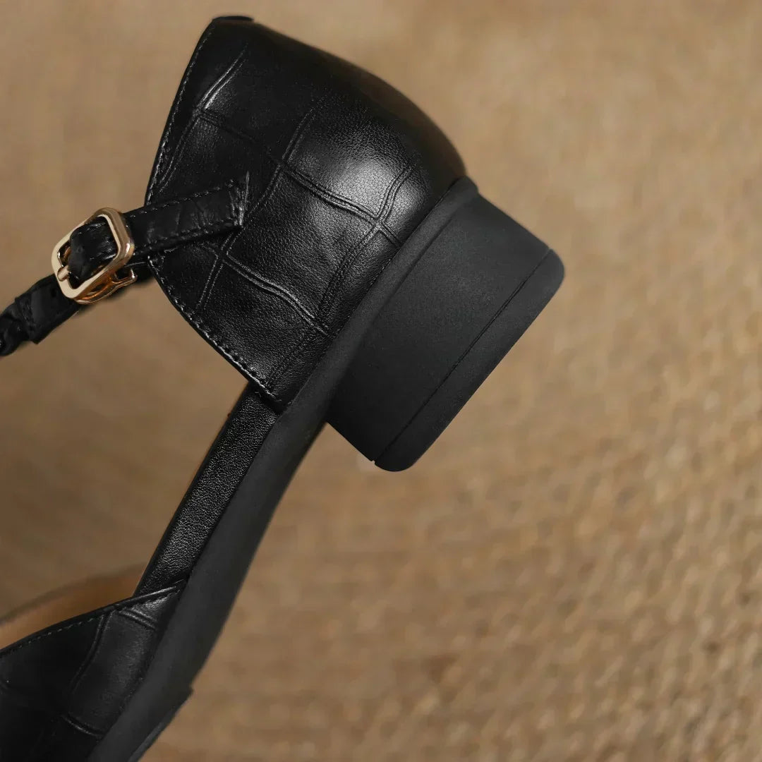 Penelope | Women&