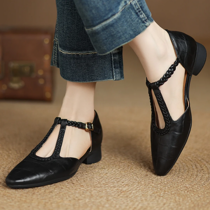 Penelope | Women&