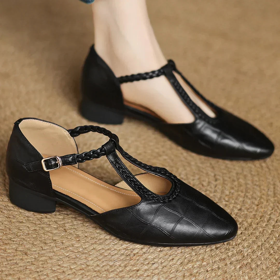 Penelope | Women&