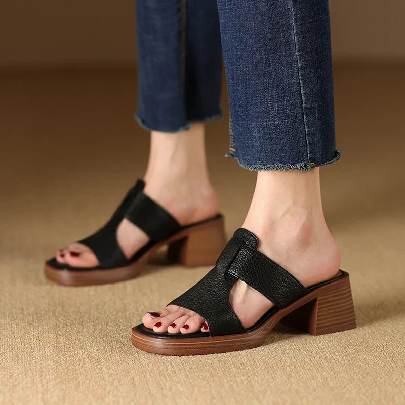 Petunia | Women&