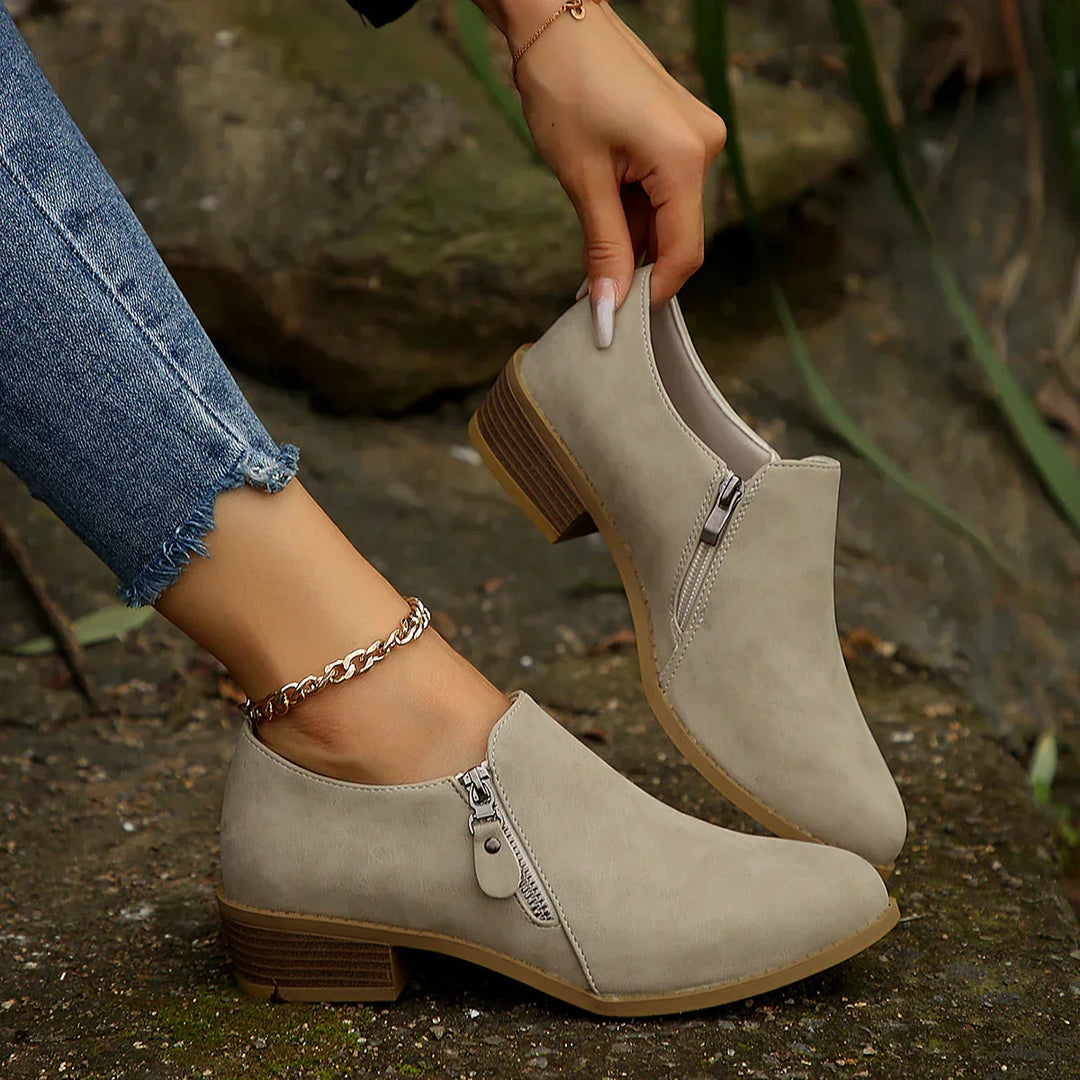 Prudencia | Women&