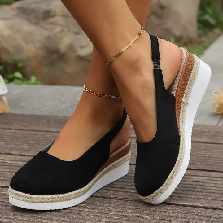 Saskia | Women&