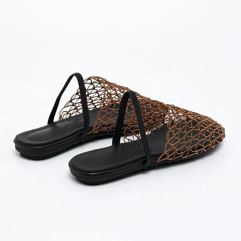 Thaliana | Women&