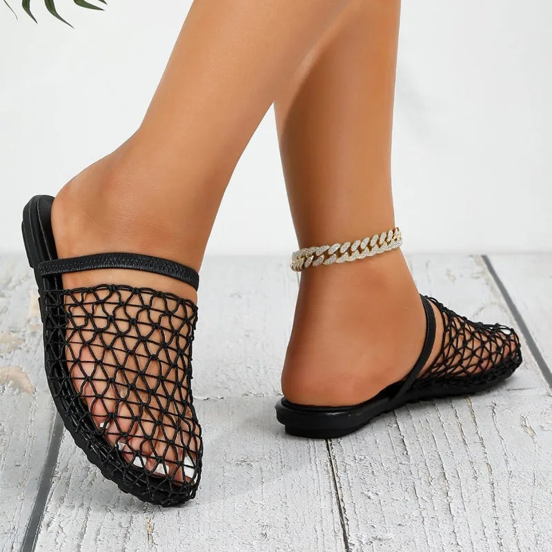 Thaliana | Women&