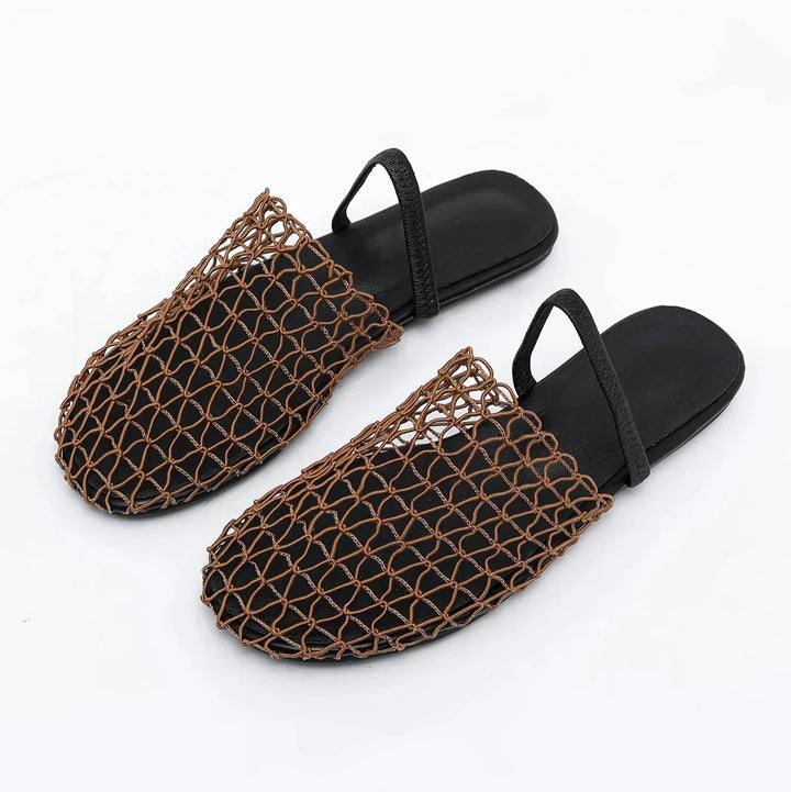 Thaliana | Women&