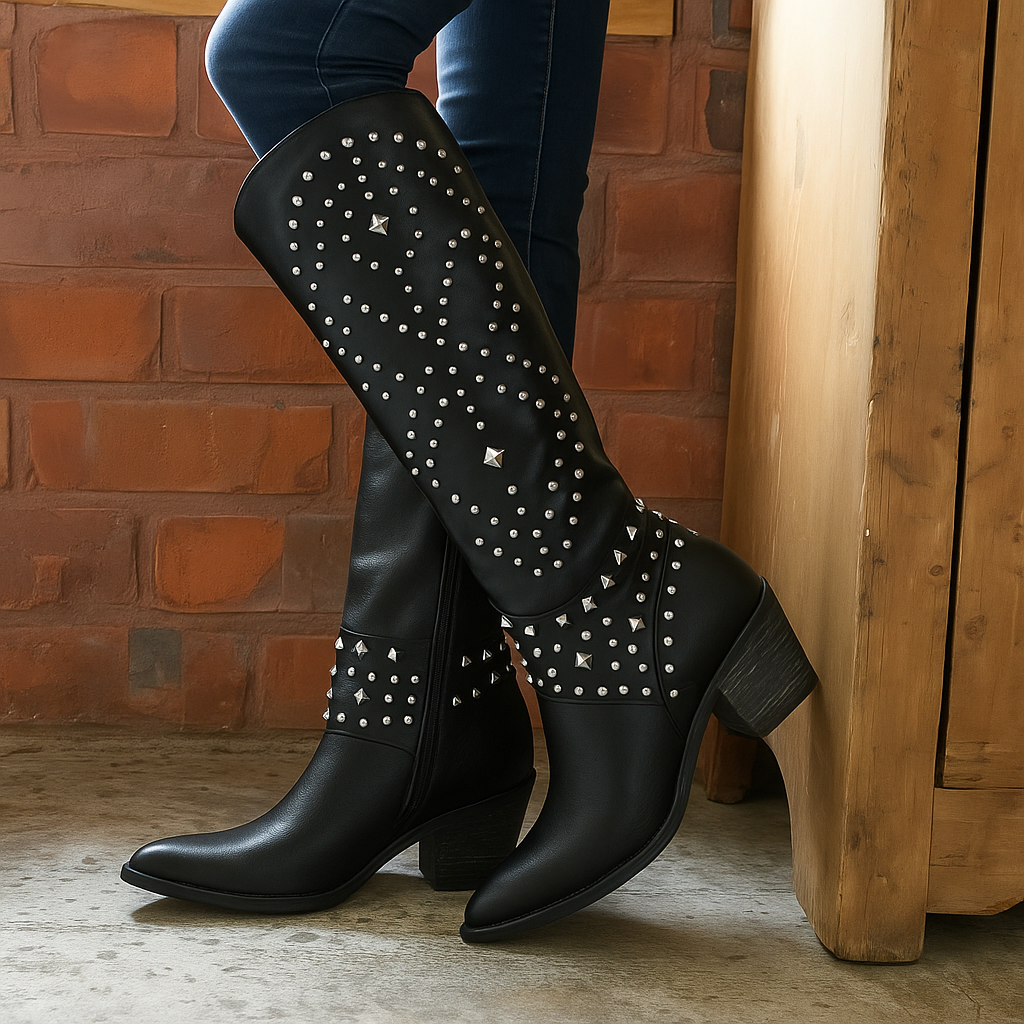 Thessaly | Women&