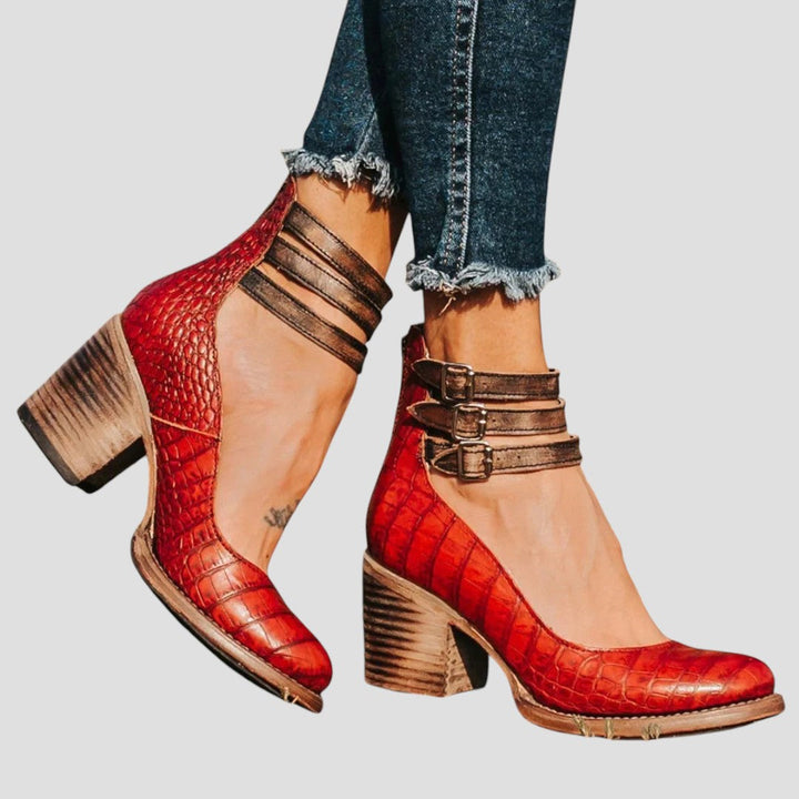 Thessandra | Women&