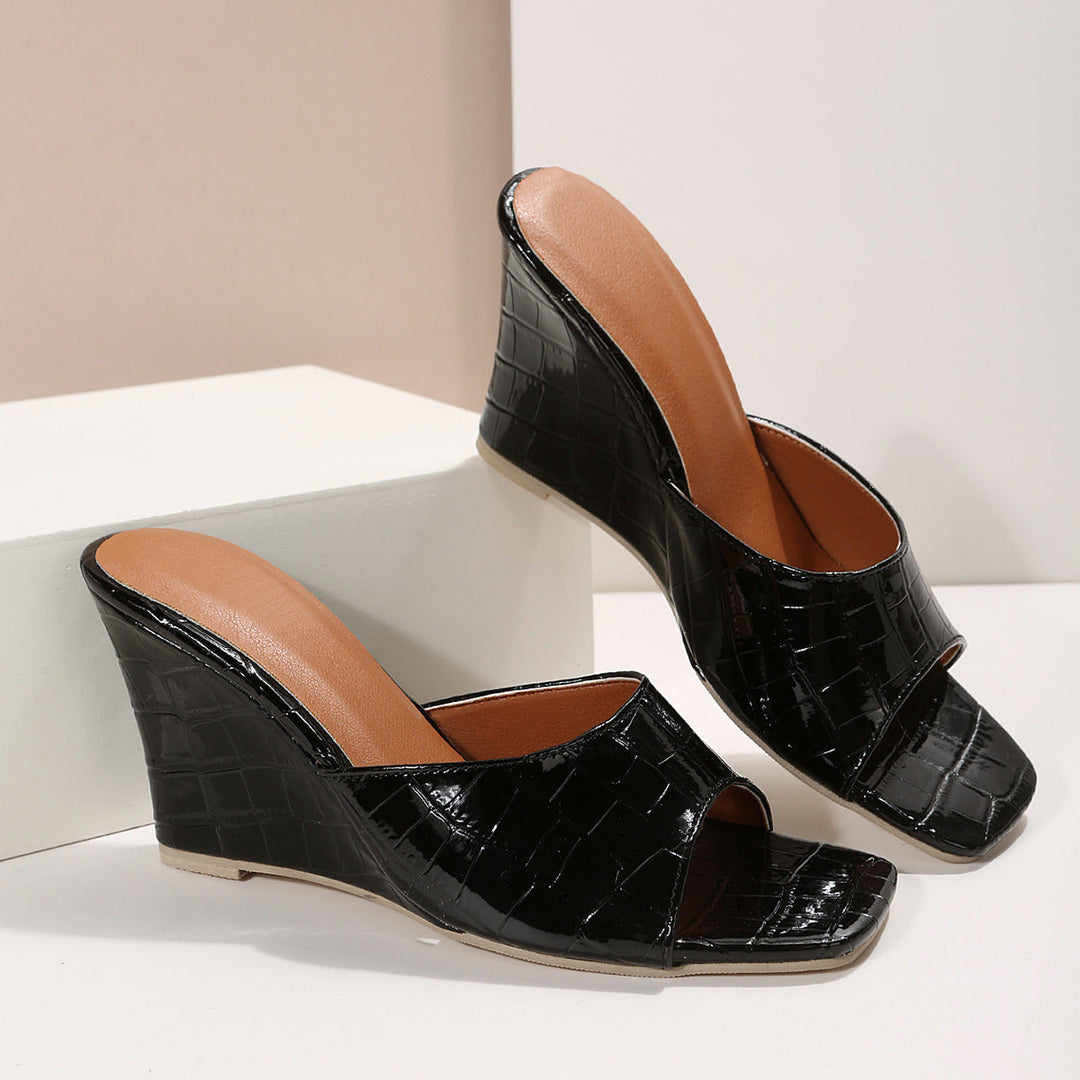 Thessandra | Women&