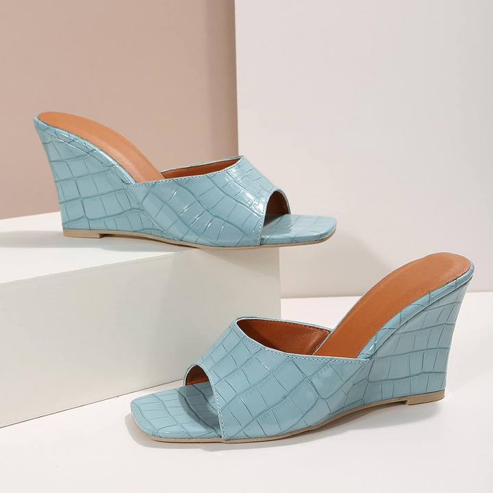 Thessandra | Women&