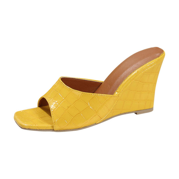 Thessandra | Women&