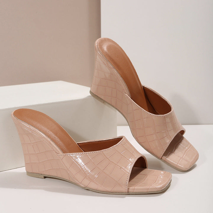 Thessandra | Women&