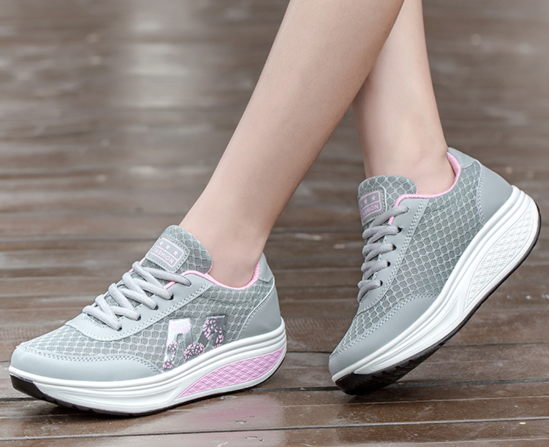Thessienne | Women&