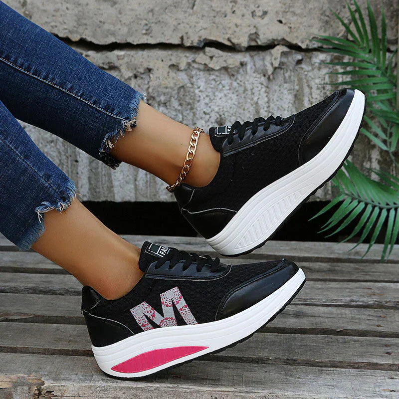 Thessienne | Women&