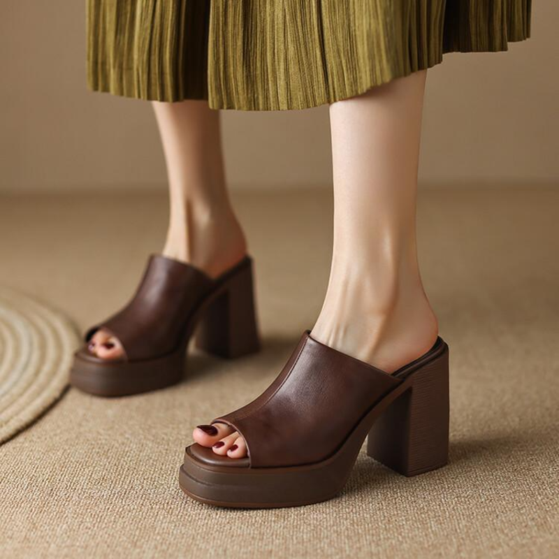 Valentina | Women&