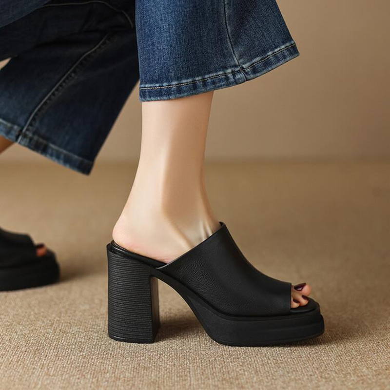 Valentina | Women&