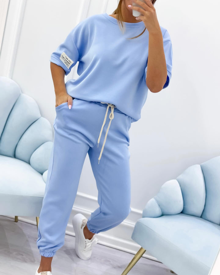 Wilhelmina | Damen-Set mit kurzärmligem Freizeitoberteil – Weiß – Bild 5