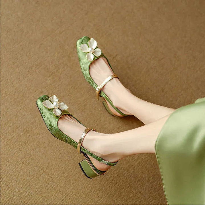 Wisteria | Women&