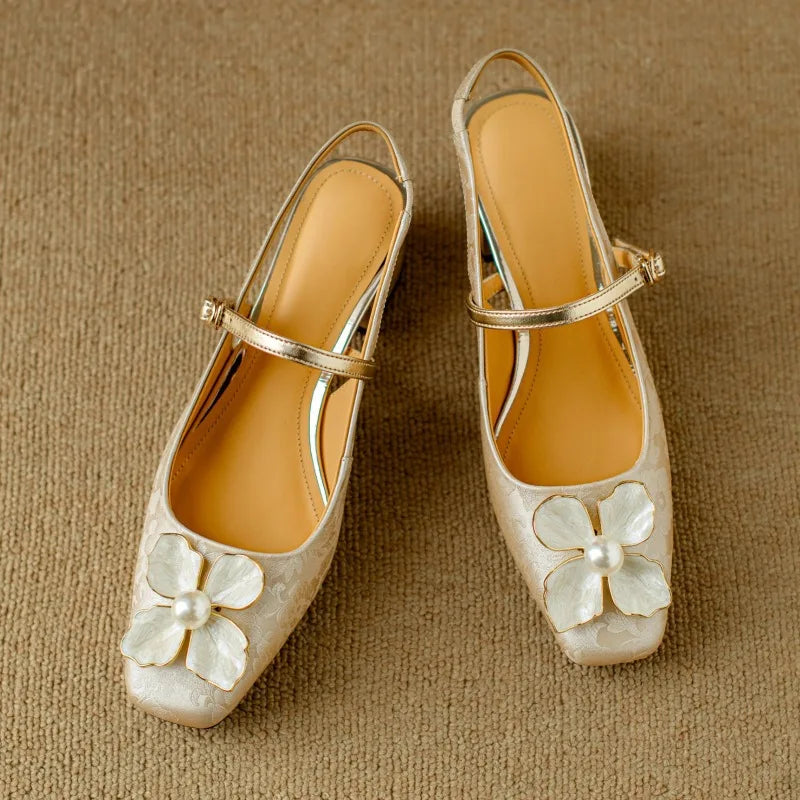 Wisteria | Women&